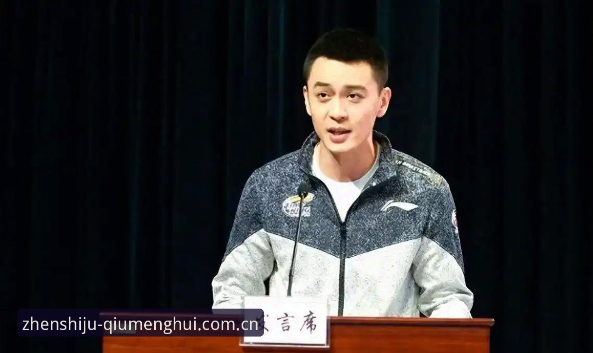 杨鸣解读C罗压力背后：世界杯前锋进球潮与中国官方主页新版版本的观赛新视角